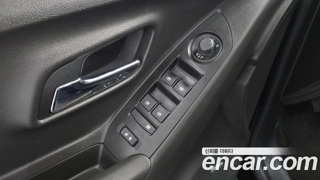 Chevrolet Trax 1.4 Red Line Premier 2020 — фото 27