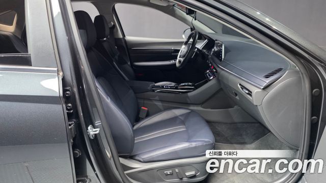 Hyundai Sonata (DN8) 2.0 LPG Premium Plus 2022 — фото 11