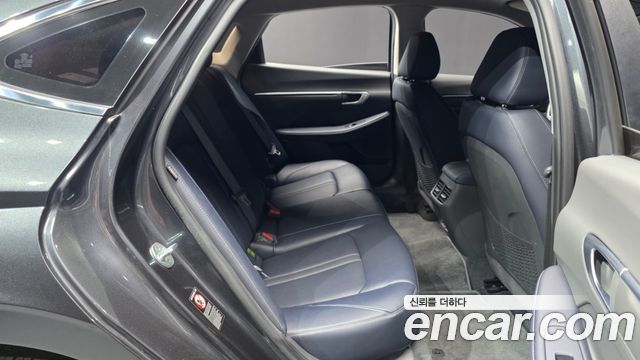 Hyundai Sonata (DN8) 2.0 LPG Premium Plus 2022 — фото 12