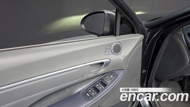 Hyundai Sonata (DN8) 2.0 LPG Premium Plus 2022 — фото 28