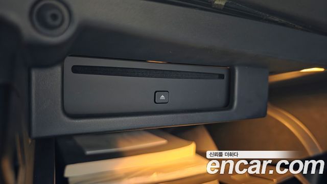 Renault Korea SM6 2.0 GDe SE 2016 — фото 21