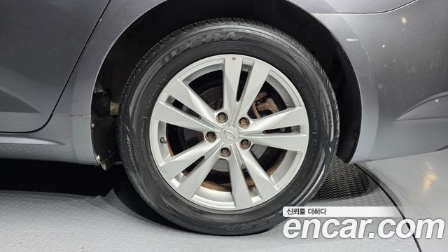 Renault Korea SM6 2.0 GDe SE 2016 — фото 26