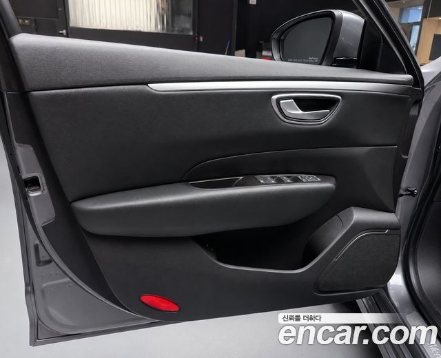 Renault Korea SM6 2.0 GDe SE 2016 — фото 29