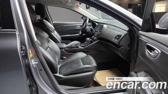 Renault Korea SM6 2.0 GDe SE 2016 — фото 31