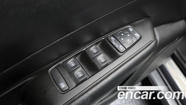 Renault Korea SM6 2.0 GDe SE 2016 — фото 33