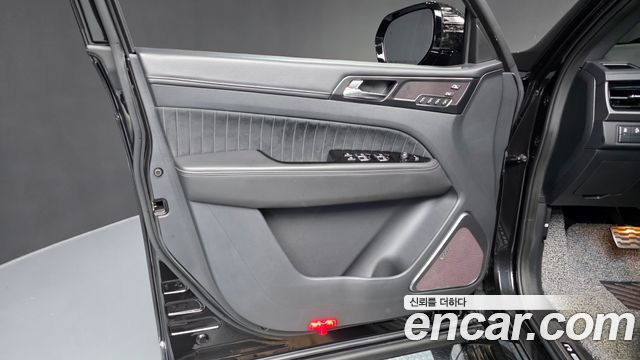 KG Mobility (SsangYong) Rexton New Arena Disel 2.2 4WD Noblesse 2025 — фото 24