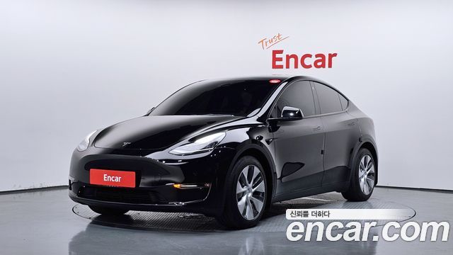 Tesla Model Y Long Range AWD