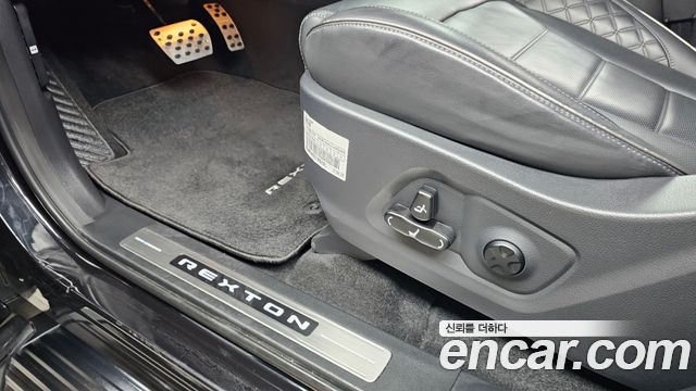 KG Mobility (SsangYong) Rexton Diesel 2.2 4WD The Black 2021 — фото 31