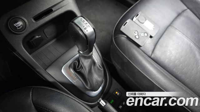 Renault Korea QM3 RE 2018 — фото 9