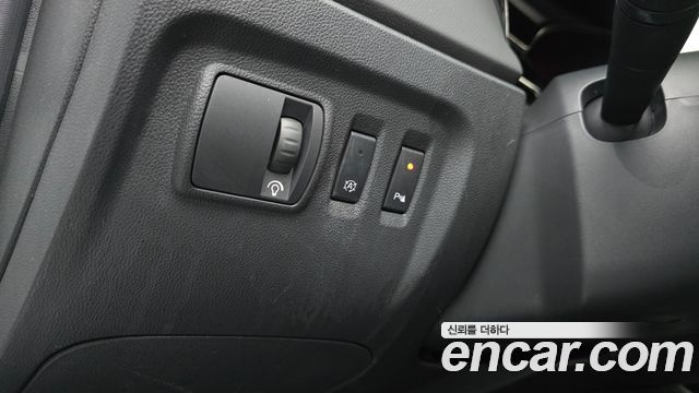 Renault Korea QM3 RE 2018 — фото 17