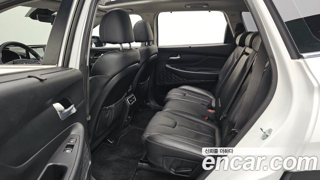 Hyundai Santa Fe HEV 1.6 4WD Prestige 2022 — фото 32