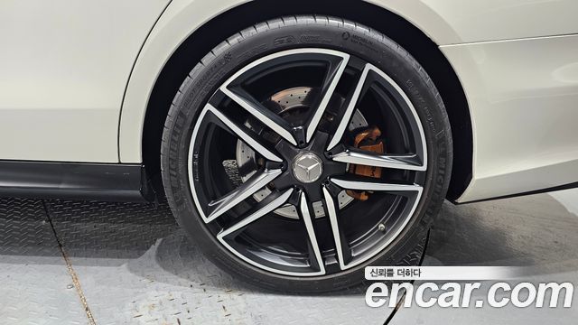 Mercedes-Benz E-Class (W213) E63 AMG 4MATIC+ 2019 — фото 27