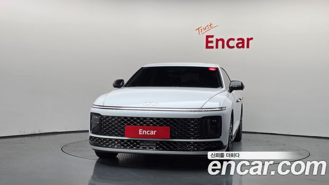Hyundai Grandeur (GN7) 3,5 Gasoline 4WD Calligraphy 2025 — фото 3
