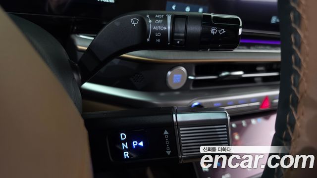 Hyundai Grandeur (GN7) 3,5 Gasoline 4WD Calligraphy 2025 — фото 9