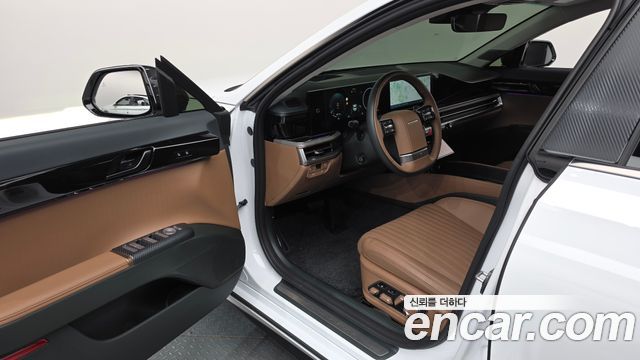 Hyundai Grandeur (GN7) 3,5 Gasoline 4WD Calligraphy 2025 — фото 10