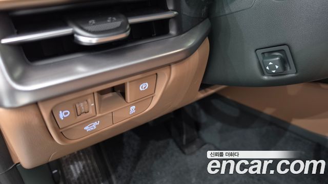 Hyundai Grandeur (GN7) 3,5 Gasoline 4WD Calligraphy 2025 — фото 19