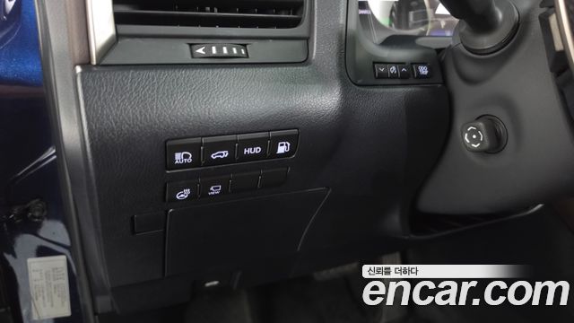 Lexus RX450h (IV) Executive 2021 — фото 36