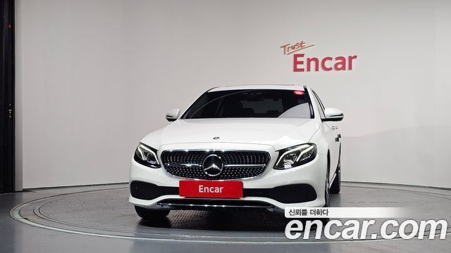 Mercedes-Benz E-Class (W213) E300 4MATIC Avnatgarde 2019 — фото 3