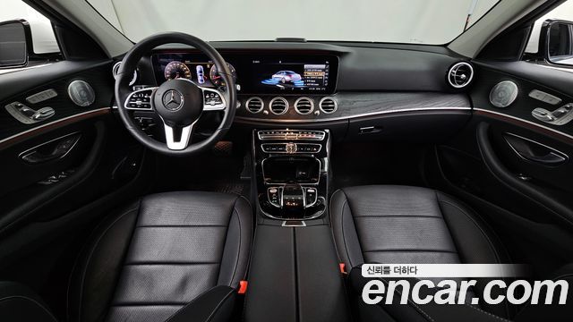 Mercedes-Benz E-Class (W213) E300 4MATIC Avnatgarde 2019 — фото 7