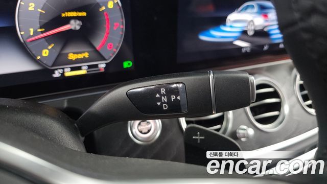 Mercedes-Benz E-Class (W213) E300 4MATIC Avnatgarde 2019 — фото 9