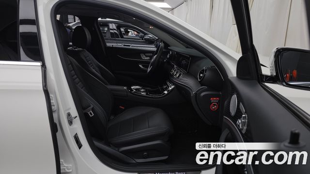 Mercedes-Benz E-Class (W213) E300 4MATIC Avnatgarde 2019 — фото 11