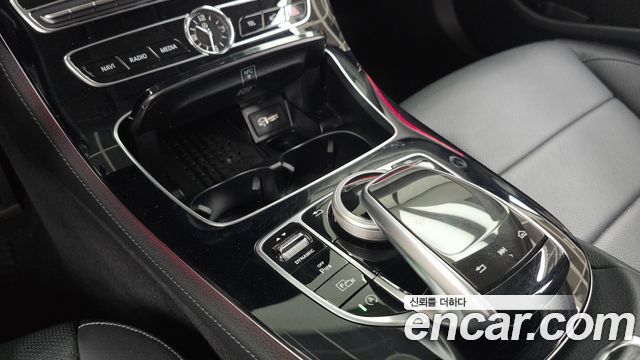 Mercedes-Benz E-Class (W213) E300 4MATIC Avnatgarde 2019 — фото 31