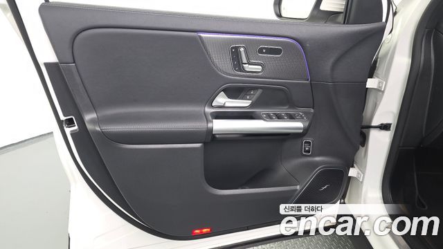Mercedes-Benz EQA (H243) EQA250 AMG Line 2023 — фото 24