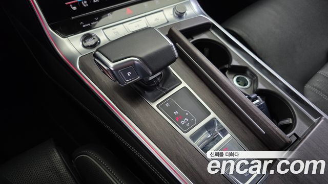Audi A6 (C8) 50 TDI Quattro Premium 2023 — фото 9