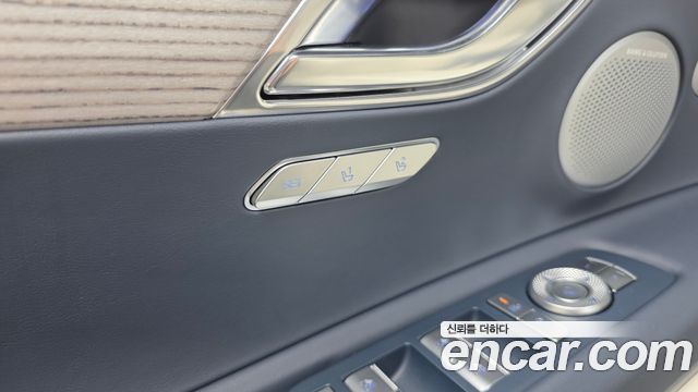 Genesis GV80 2.5T Gasoline 2WD 2025 — фото 28