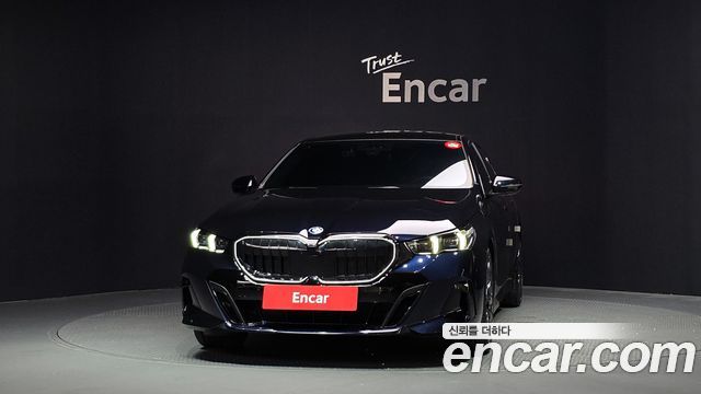 BMW 5 Series (G60) 530e xDrive M Sport 2026 — фото 3