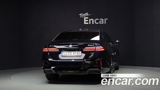 BMW 5 Series (G60) 530e xDrive M Sport 2026 — фото 4