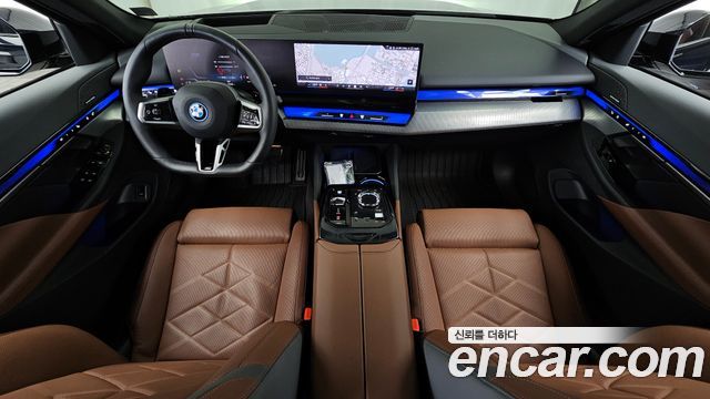BMW 5 Series (G60) 530e xDrive M Sport 2026 — фото 7