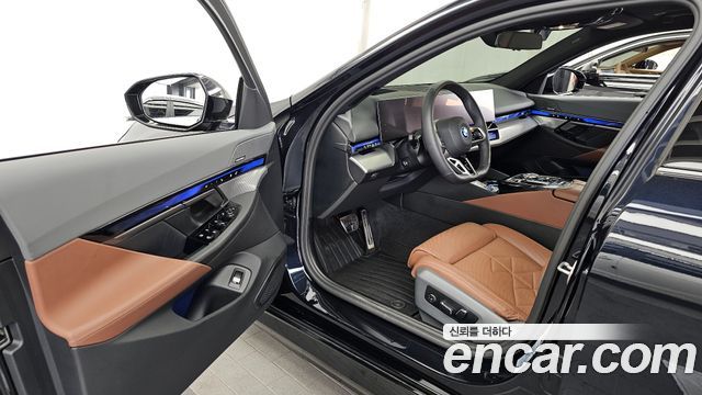 BMW 5 Series (G60) 530e xDrive M Sport 2026 — фото 10