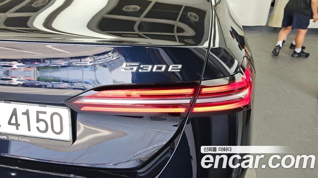BMW 5 Series (G60) 530e xDrive M Sport 2026 — фото 23