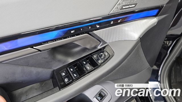 BMW 5 Series (G60) 530e xDrive M Sport 2026 — фото 30