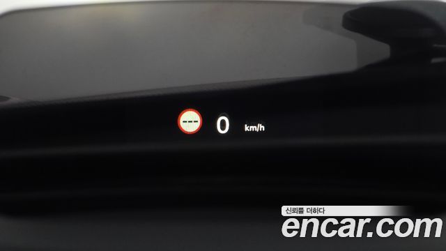 MINI Cooper Electric SE Electric 3rd 2022 — фото 19