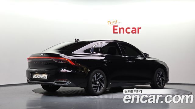 Hyundai Grandeur Hybrid (IG) Premium 2022 — фото 2