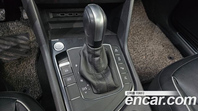 Volkswagen Tiguan (II) 2.0 TDI Prestige 2020 — фото 9