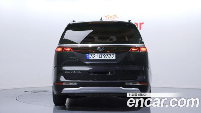 Kia Carnival (IV) Diesel 9-Seater Prestige 2021 — фото 4
