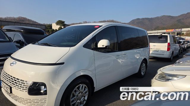 Hyundai Staria Tourer 11-Seater Modern 2023 — фото 9