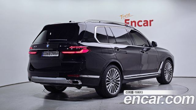 BMW X7 (G07) xDrive 40i Design Pure Excellence 6-Seater 2024 — фото 2