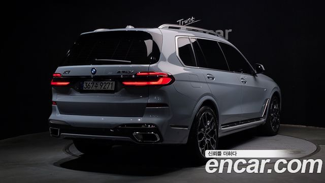 BMW X7 (G07) xDrive 40d M Sport 7 STR 2026 — фото 2