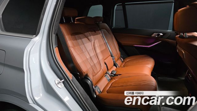 BMW X7 (G07) xDrive 40d M Sport 7 STR 2026 — фото 11