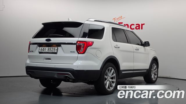 Ford Explorer 2.3 Limited 4WD 5th 2017 — фото 2