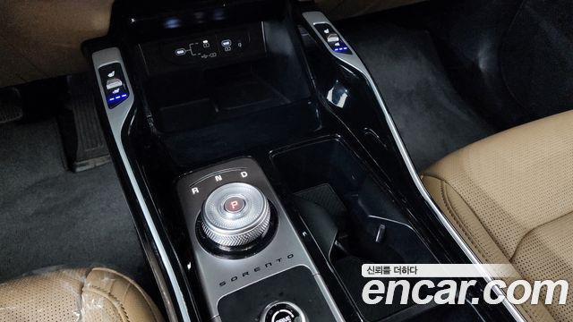 Kia Sorento (IV) Gasoline 2.5T 2WD Noblesse 2025 — фото 9