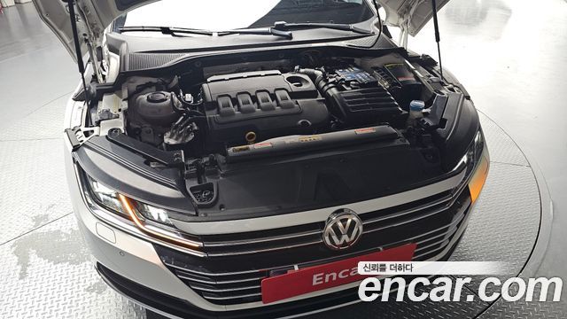 Volkswagen Arteon 2.0 TDI Presige 4Motion 2020 — фото 6