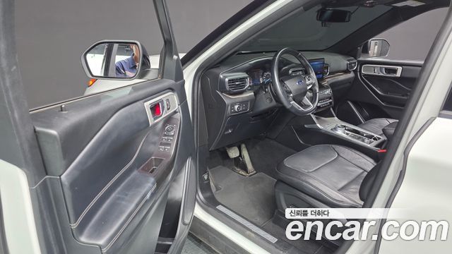 Ford Explorer (VI) 3.0 PHEV 2020 — фото 18