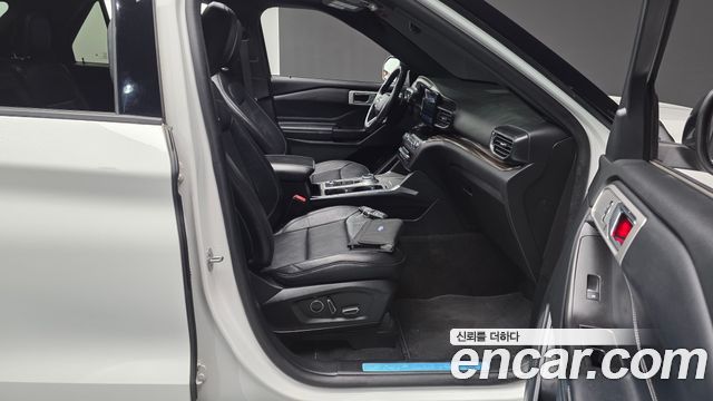 Ford Explorer (VI) 3.0 PHEV 2020 — фото 26