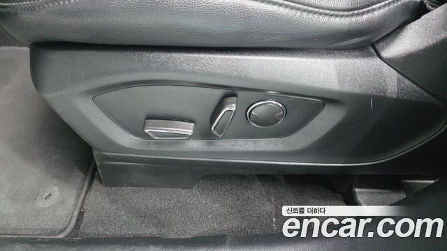 Ford Explorer (VI) 3.0 PHEV 2020 — фото 30
