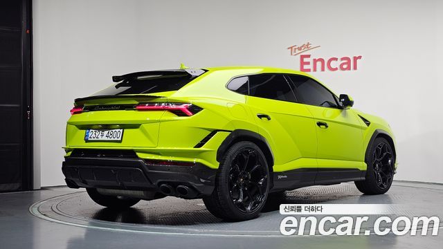 Lamborghini Urus 4.0 V8 Performante 2024 — фото 2